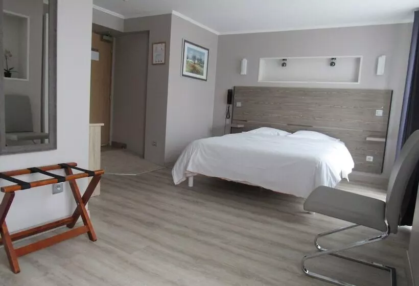 Hotel Le Relais De La Poste