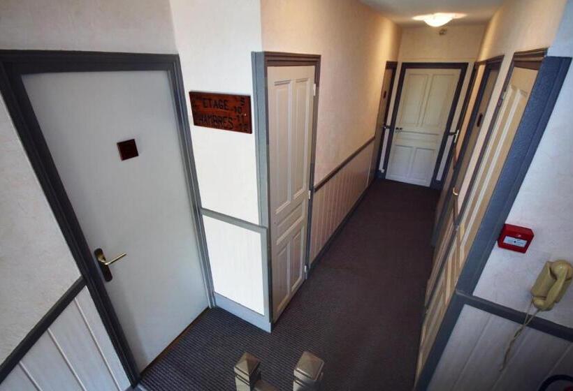 هتل Les Messageries