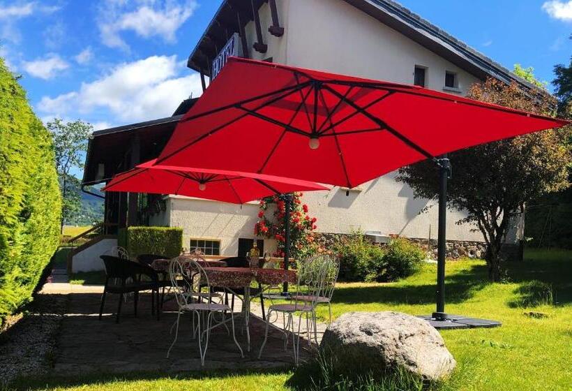 هتل L'escoundillou