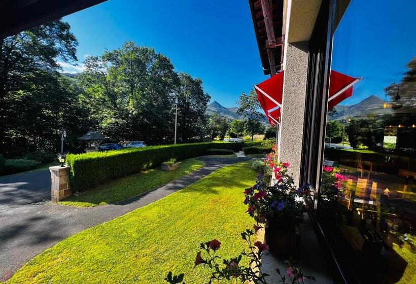 هتل L'escoundillou