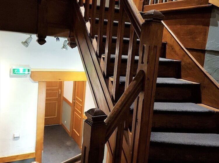 Savoy Hotel & Restaurant