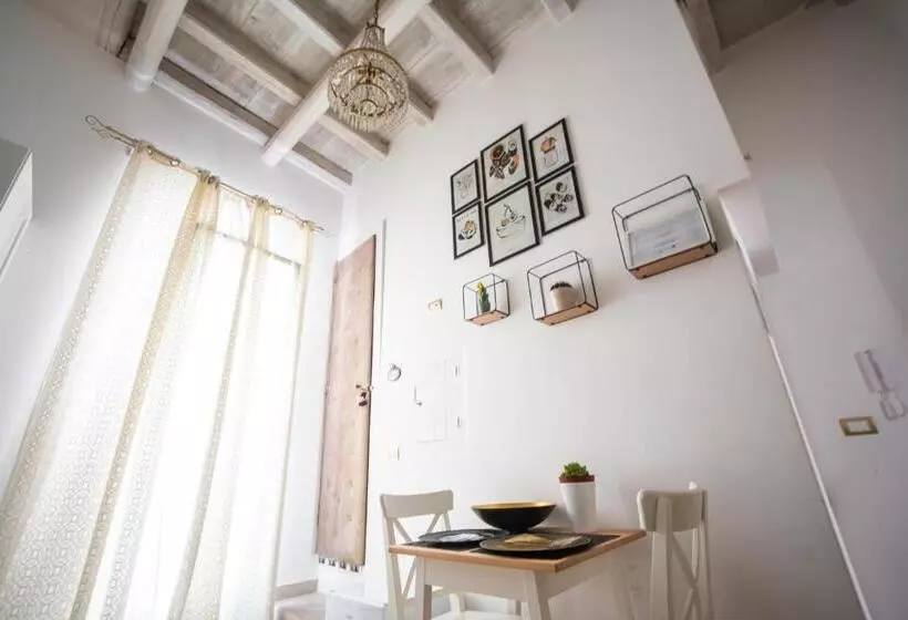 Aamiaismajoitus (B&B) Le Dimore Delle Stelle