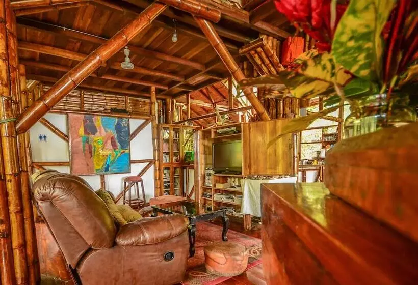 ホテル Finca Punta Ayampe