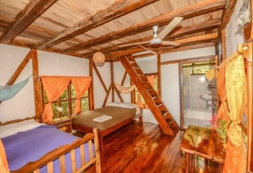 Hotelli Finca Punta Ayampe