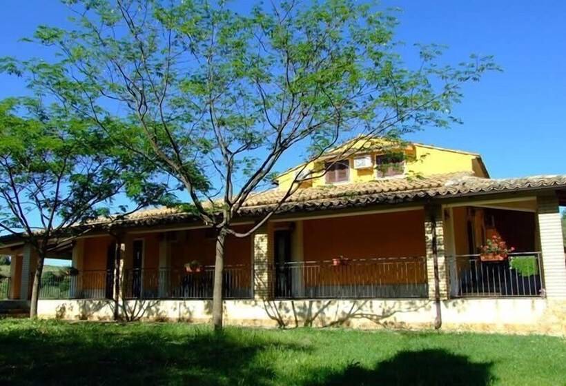 فندق ريفى Azienda Agrituristica Le Chiuse