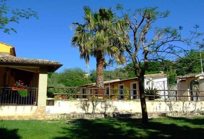فندق ريفى Azienda Agrituristica Le Chiuse