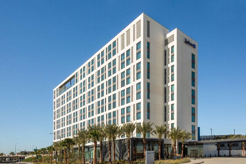 The Viv Hotel, Anaheim, A Tribute Portfolio