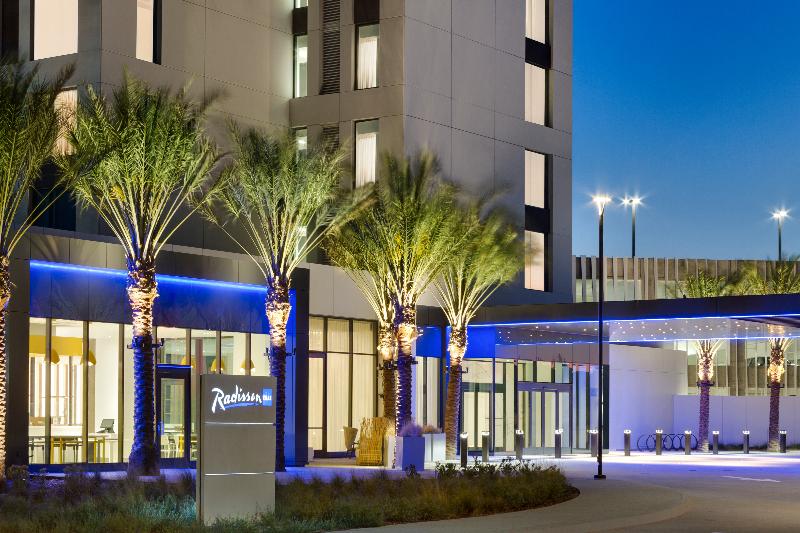 The Viv Hotel, Anaheim, A Tribute Portfolio