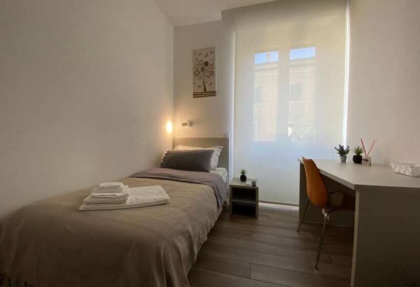 پانسیون Alloggio Urbano  Centro Storico