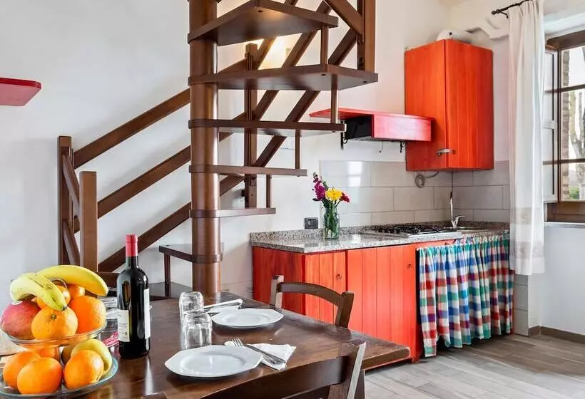 Quaint Cottage In Magione With Swimming Pool