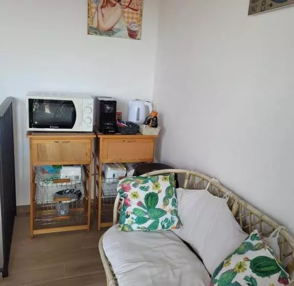 تختخواب و صبحانه Casa Alecci 1820