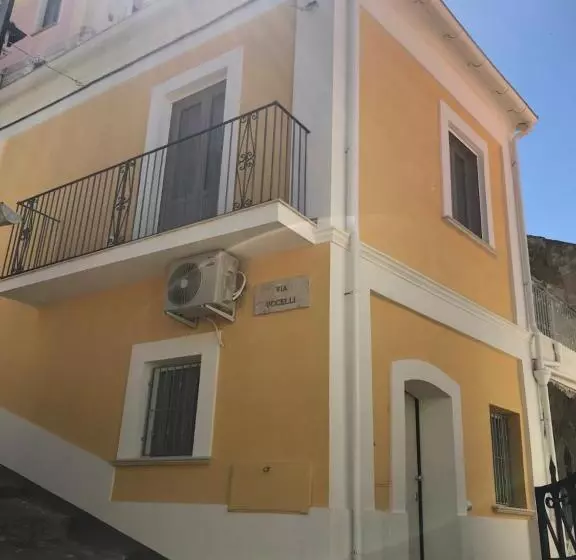 Aamiaismajoitus (B&B) Il Casalino Apartment