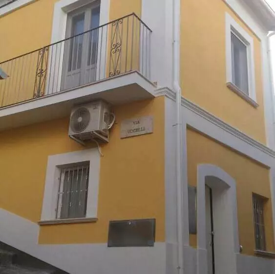 Aamiaismajoitus (B&B) Il Casalino Apartment