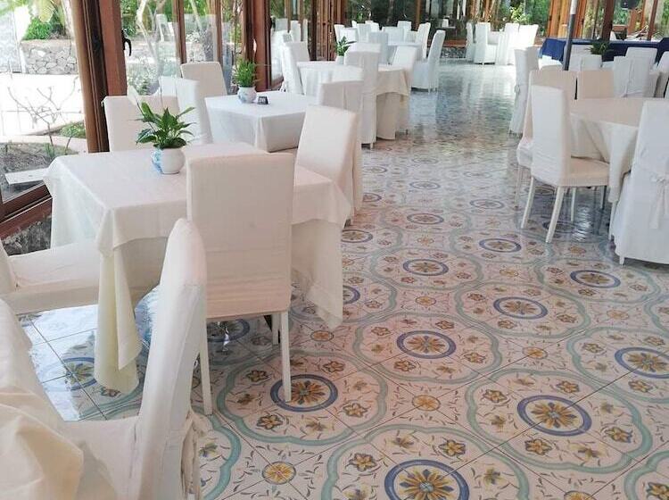 Bed and Breakfast L Incanto Restaurant & Suites