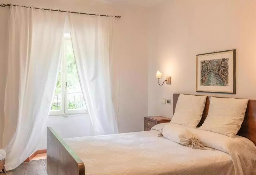 Hotelli Antico Furlo