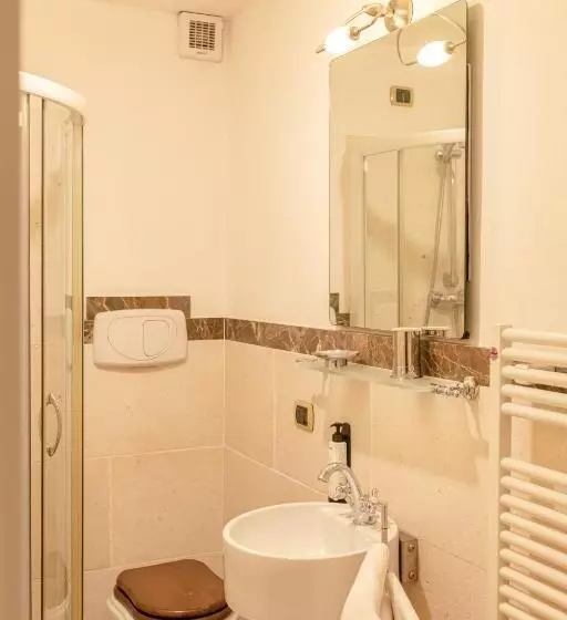 Hotelli Antico Furlo