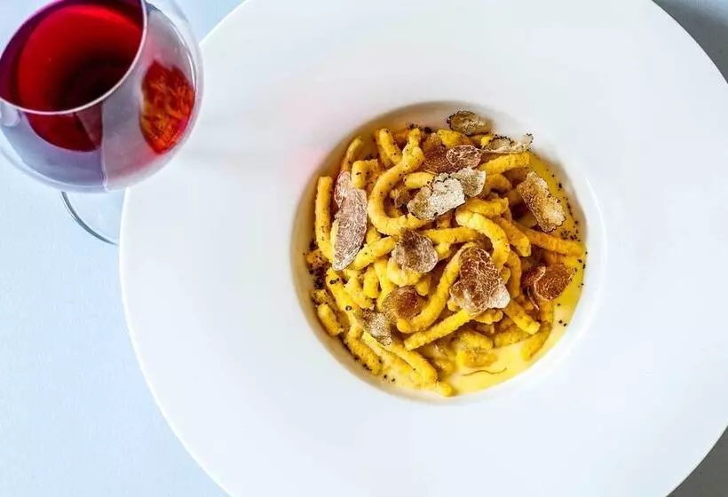 Hotelli Antico Furlo