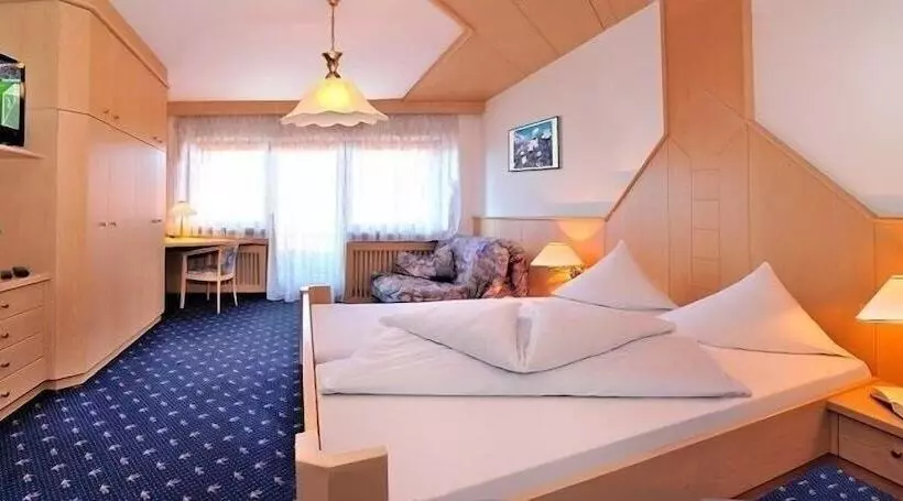 Hotelli Hochrain