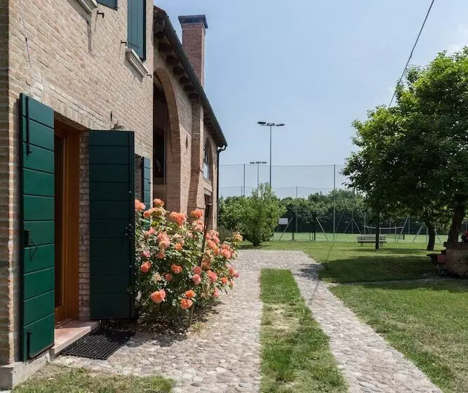 田舎風ホテル Casolare La Quercia