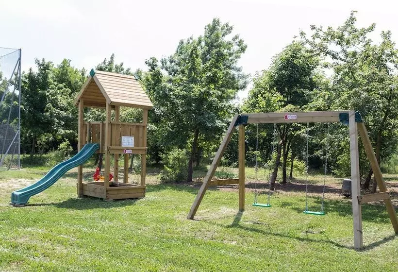 田舎風ホテル Casolare La Quercia