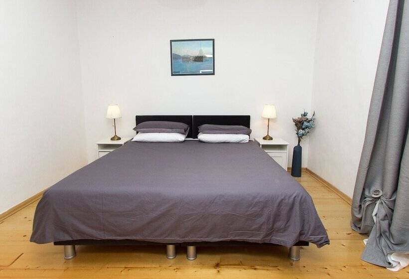 펜션 Apartments And Rooms Ille