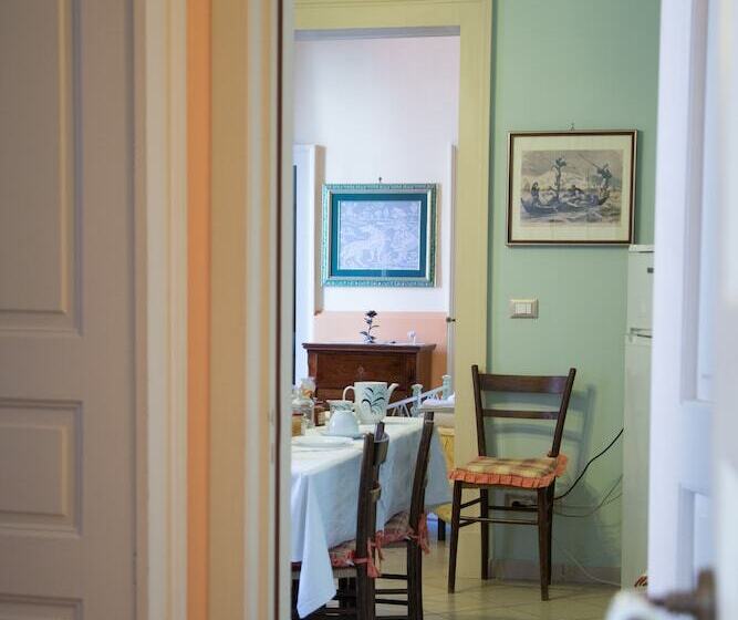 ベッドアンドブレックファースト Acireale Mare