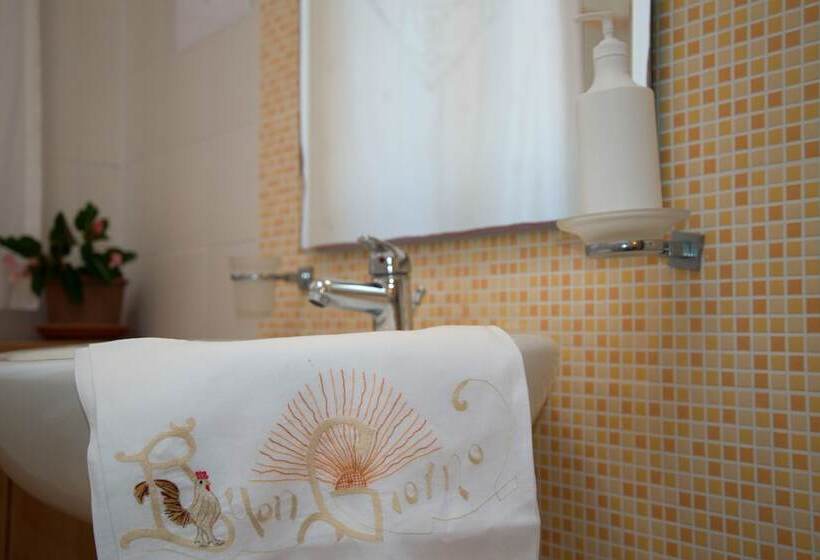 ベッドアンドブレックファースト Acireale Mare