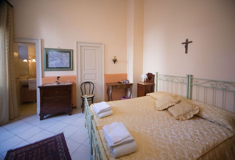 ベッドアンドブレックファースト Acireale Mare