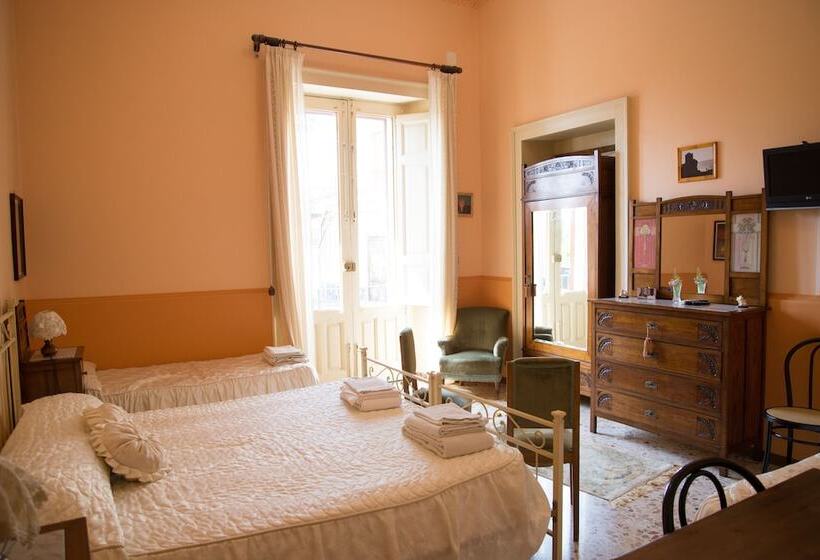 ベッドアンドブレックファースト Acireale Mare