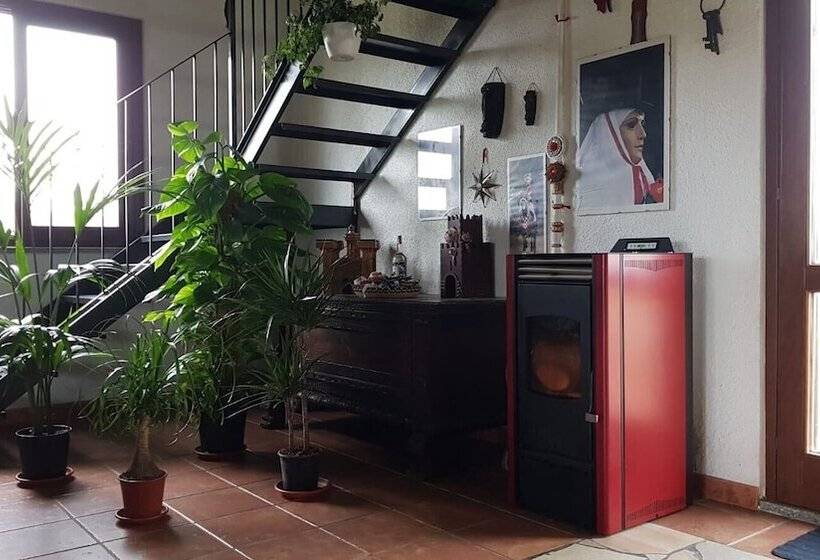 住宿加早餐  Affittacamere Luti