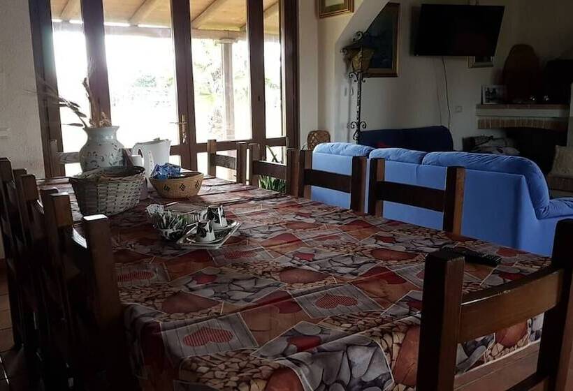 住宿加早餐  Affittacamere Luti