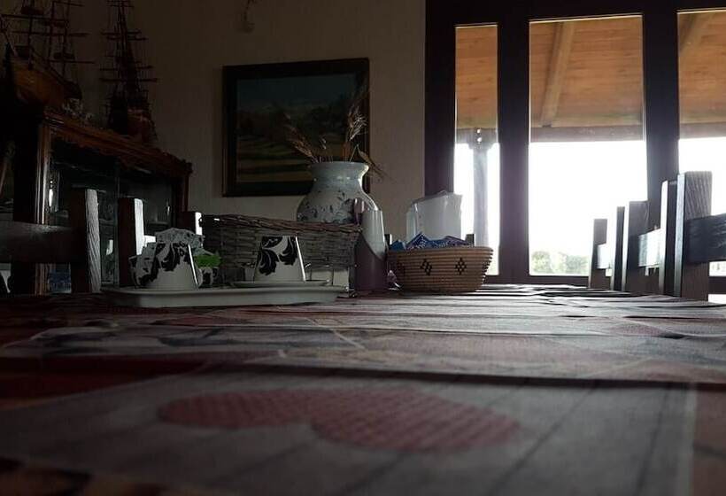 住宿加早餐  Affittacamere Luti