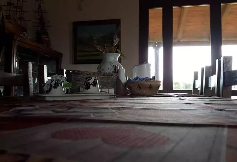 ベッドアンドブレックファースト Affittacamere Luti