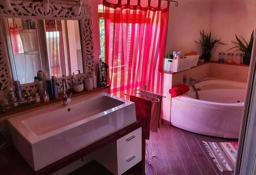 Aamiaismajoitus (B&B) Casada