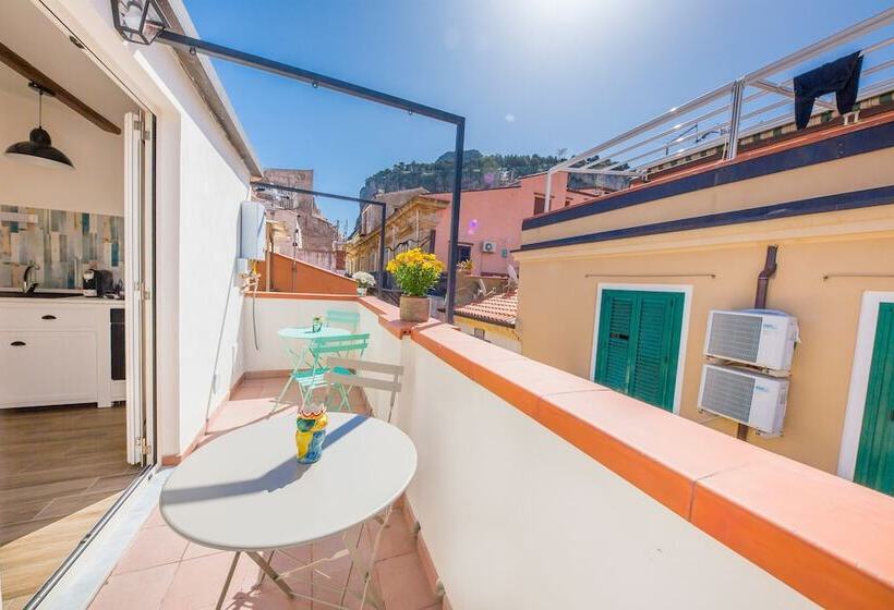 Bed and Breakfast Dafni E Naide