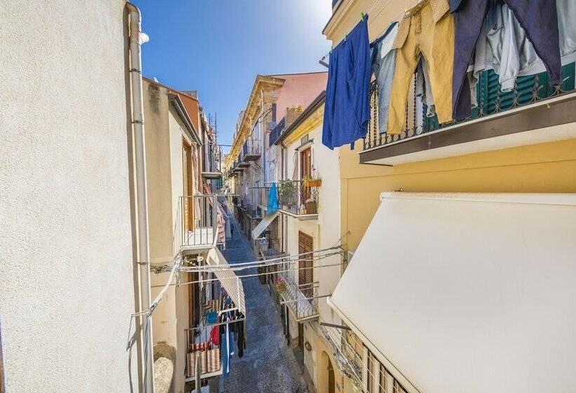 Bed and Breakfast Dafni E Naide