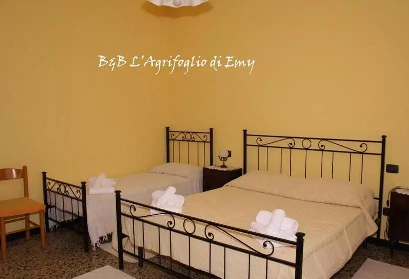 تختخواب و صبحانه L'agrifoglio Di Emy
