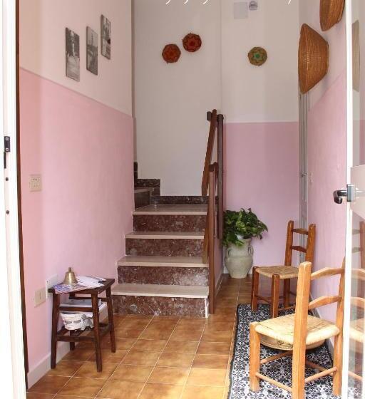 住宿加早餐  L'agrifoglio Di Emy