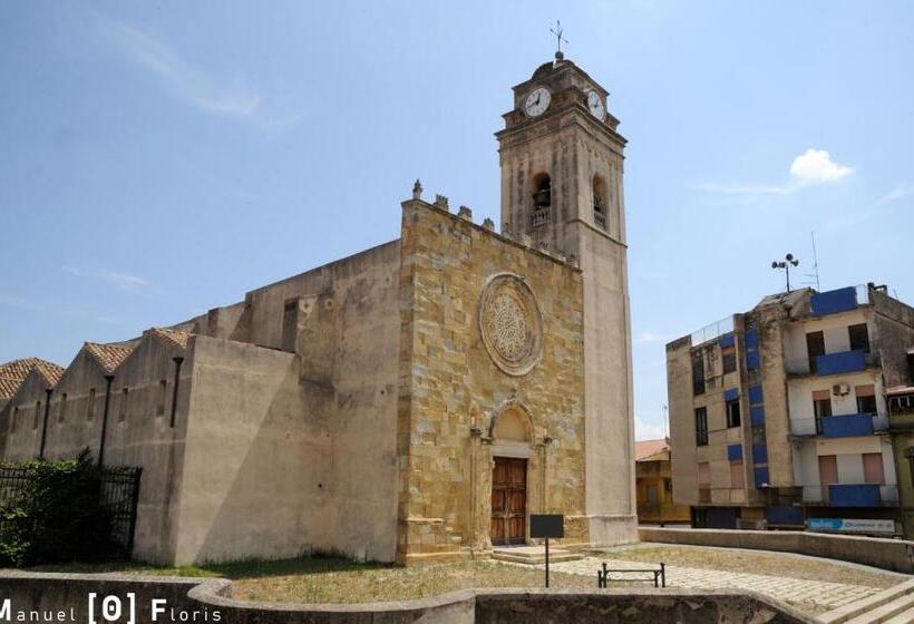 住宿加早餐  L'agrifoglio Di Emy