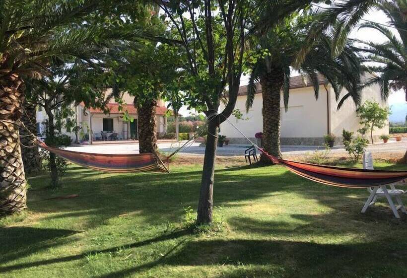 교외 호텔 Agriturismo La Rondine