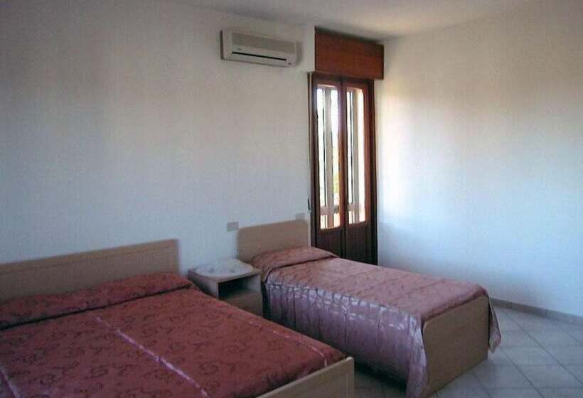 교외 호텔 Agriturismo La Rondine