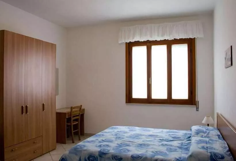 田舎風ホテル Agriturismo La Rondine