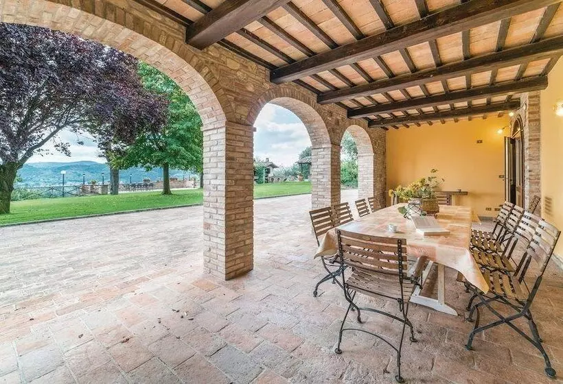 Maaseutuhotelli Agriturismo Wine Casale Villa Chiara