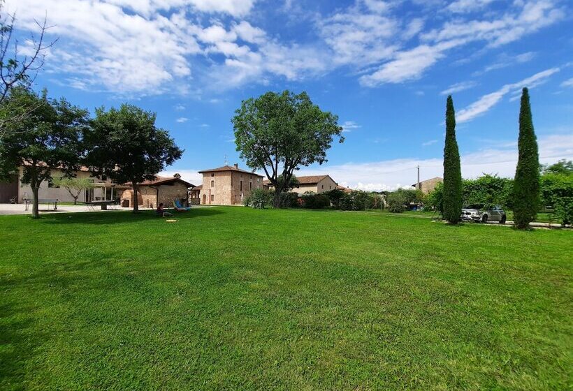 בית מלון כפרי Corte Davini Agriturismo