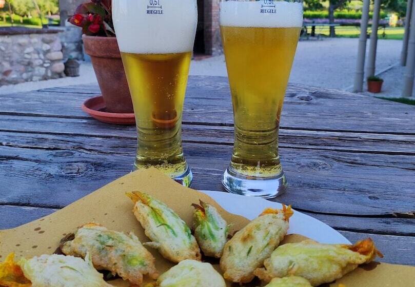 בית מלון כפרי Corte Davini Agriturismo