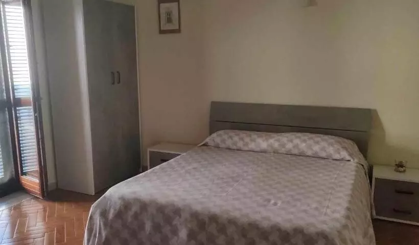 پانسیون B&b Ninfa