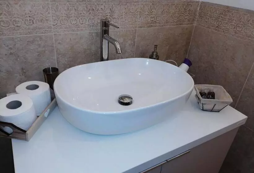 پانسیون B&b Ninfa