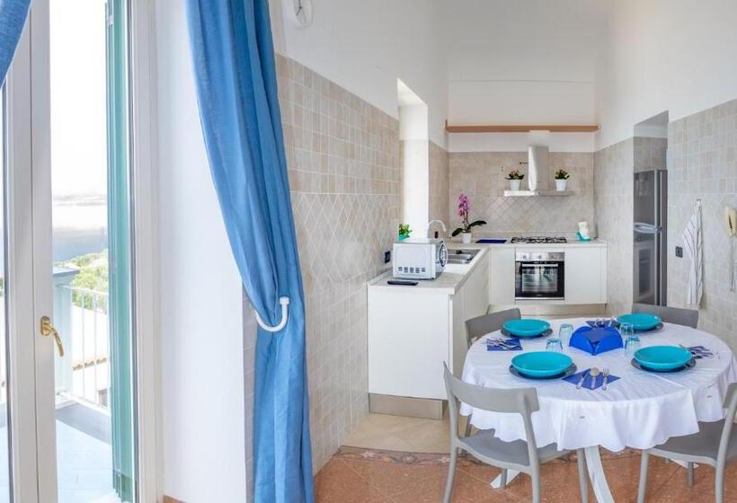 פנסיון Casa Mareluna