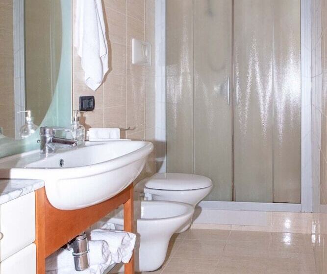 פנסיון Casa Mareluna