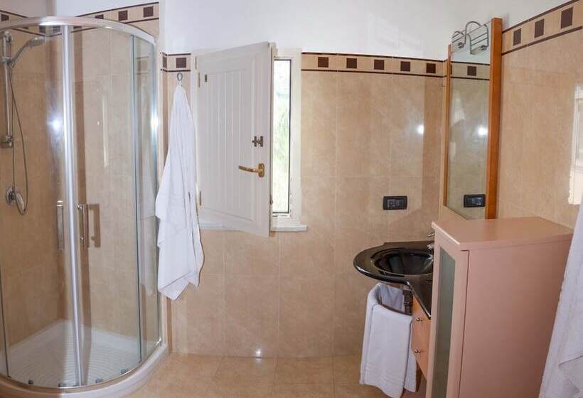 פנסיון Casa Mareluna